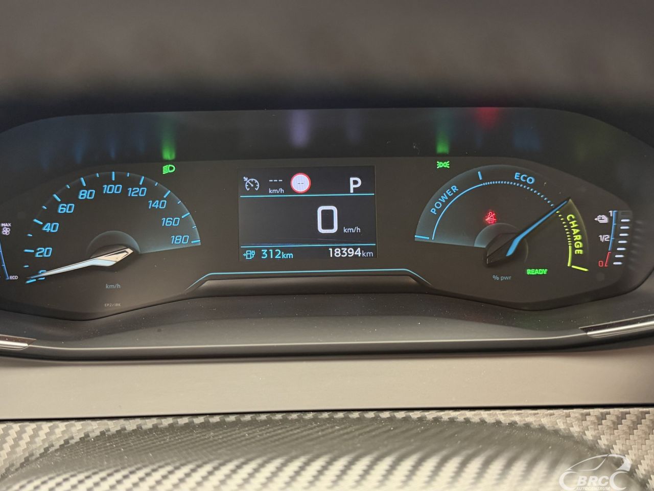 Peugeot 208 | 28