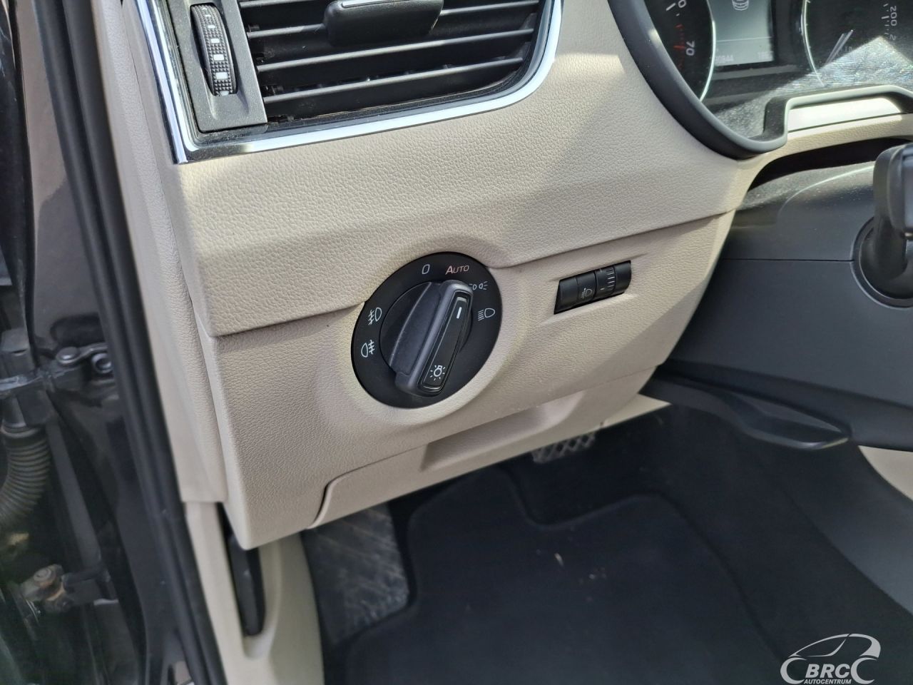 Skoda Octavia | 6