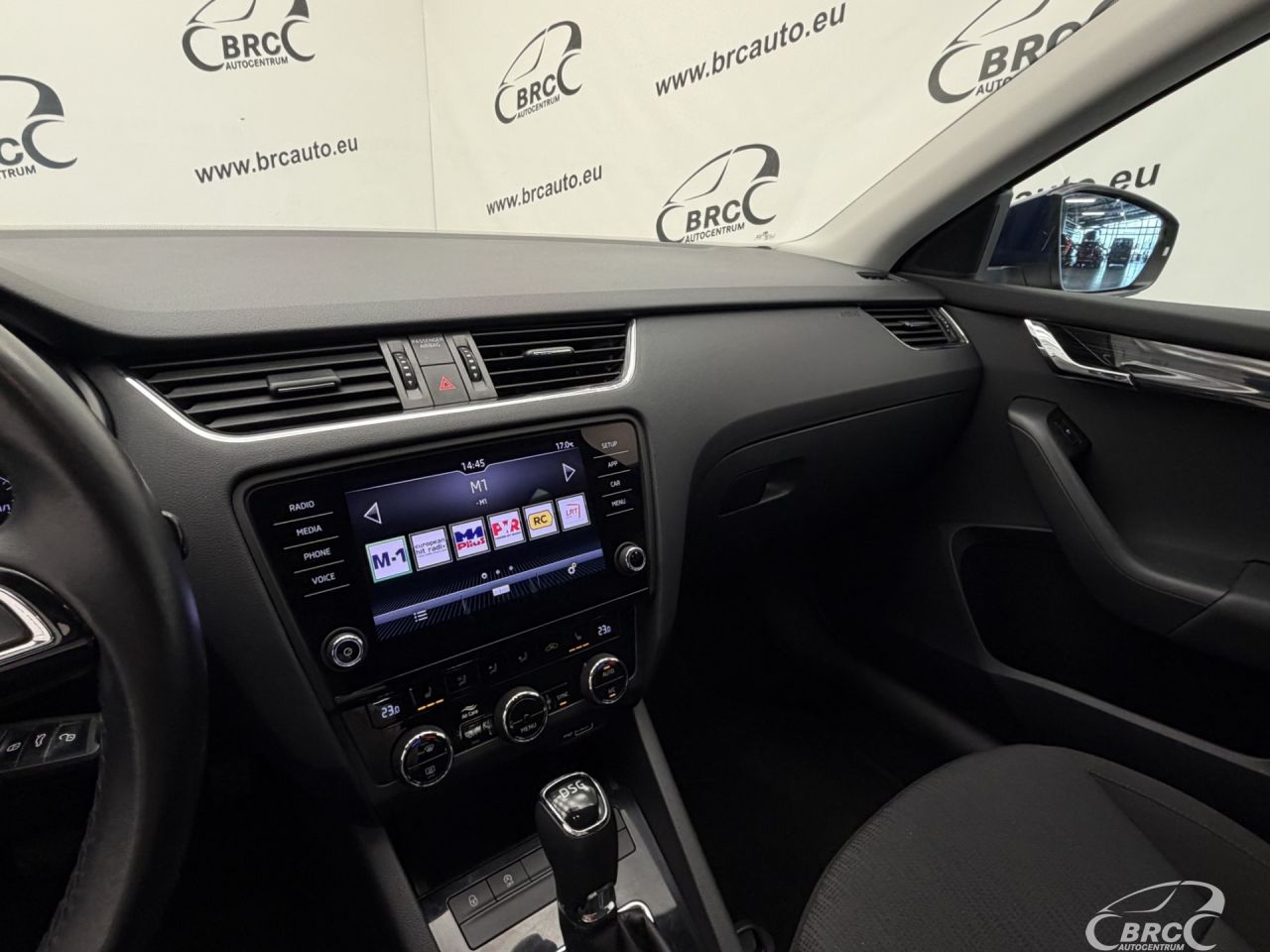 Skoda Octavia | 25