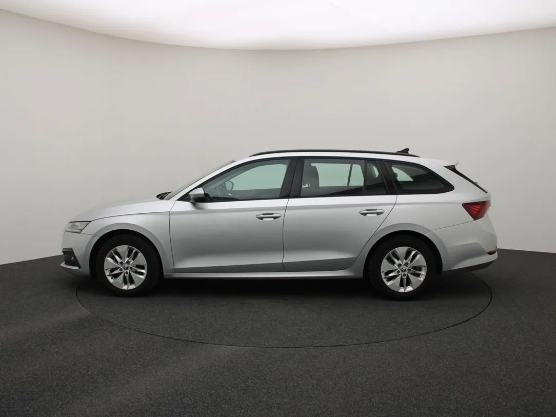 Skoda Octavia | 5