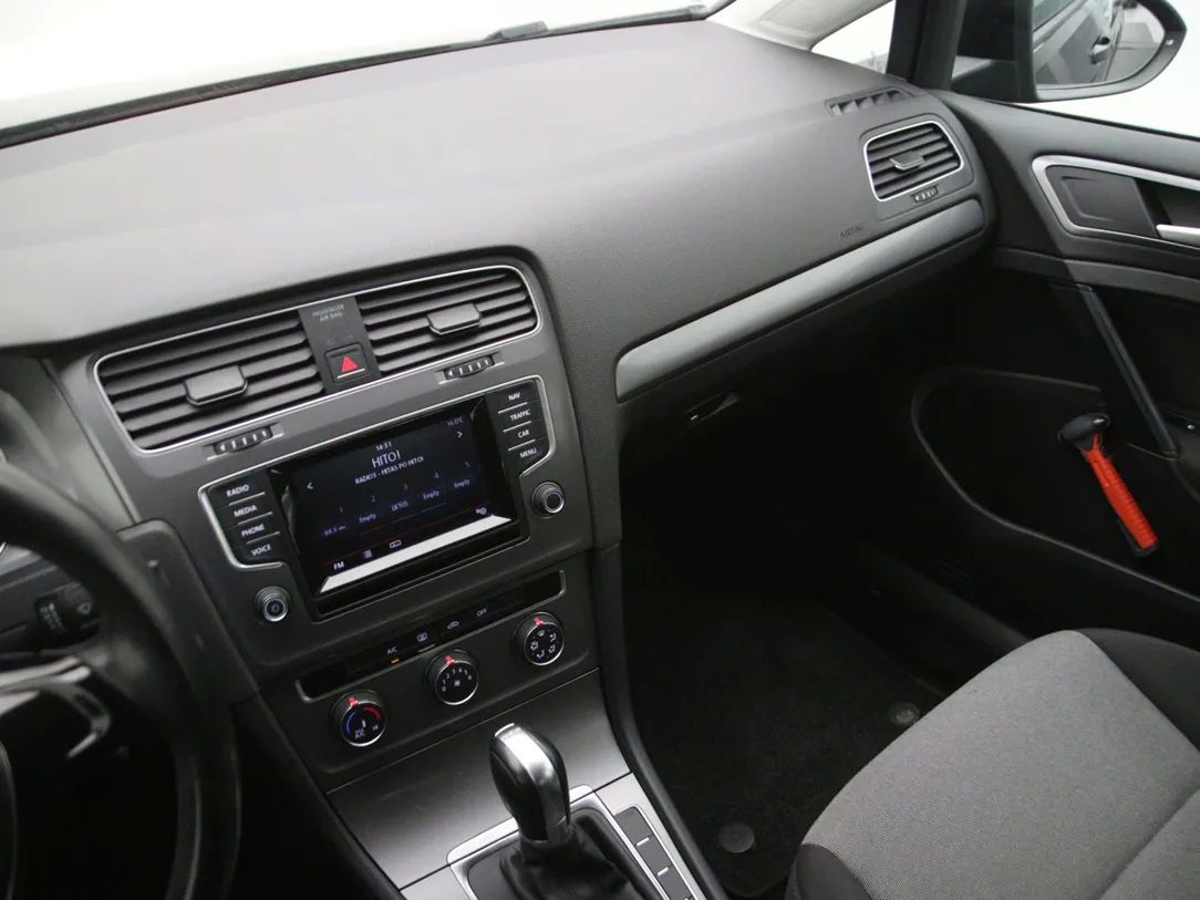 Volkswagen Golf | 20