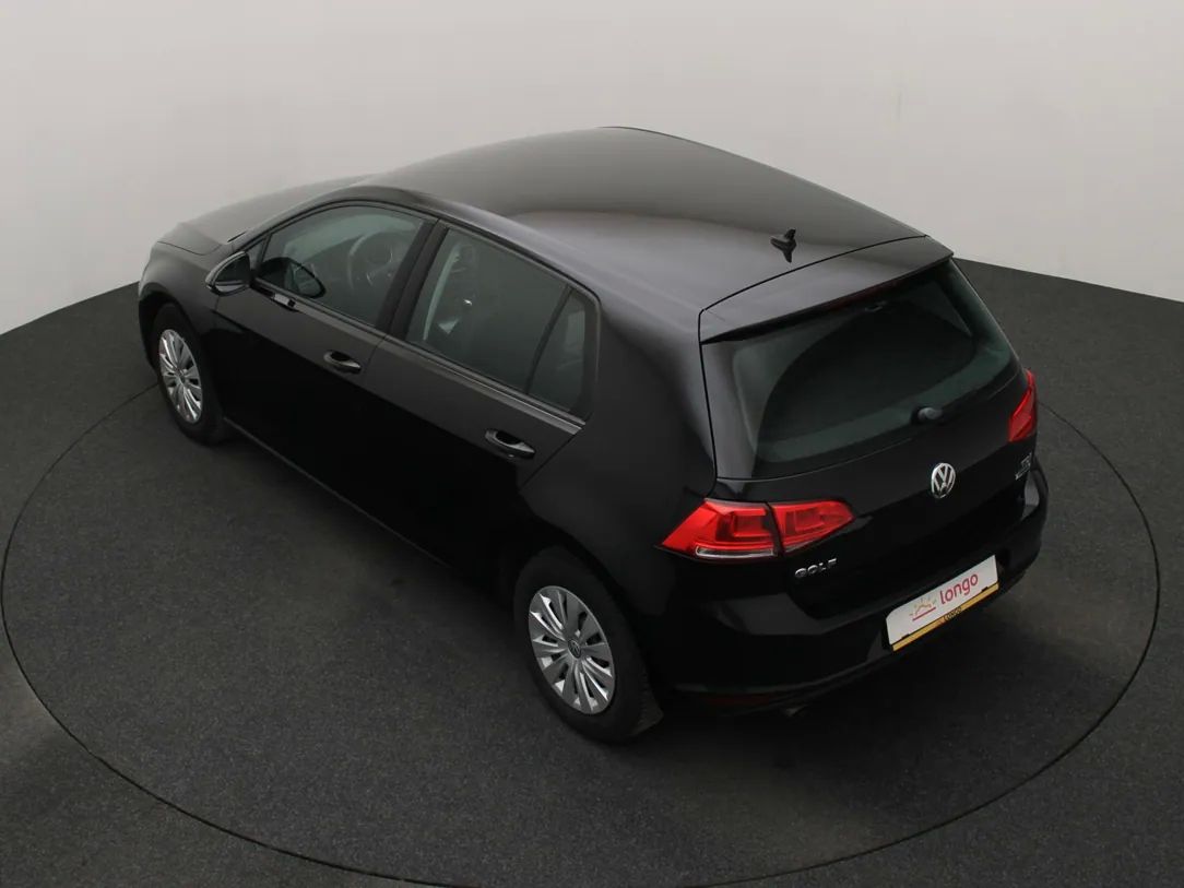Volkswagen Golf | 11