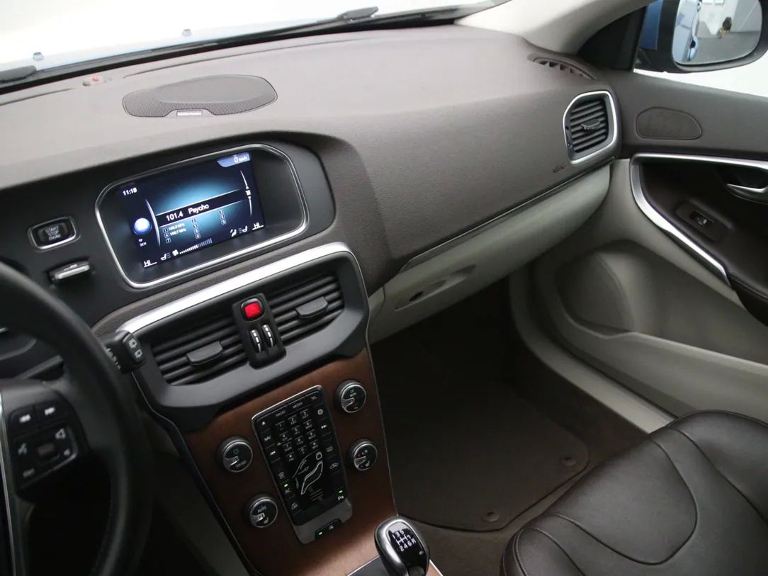 Volvo V40 | 20