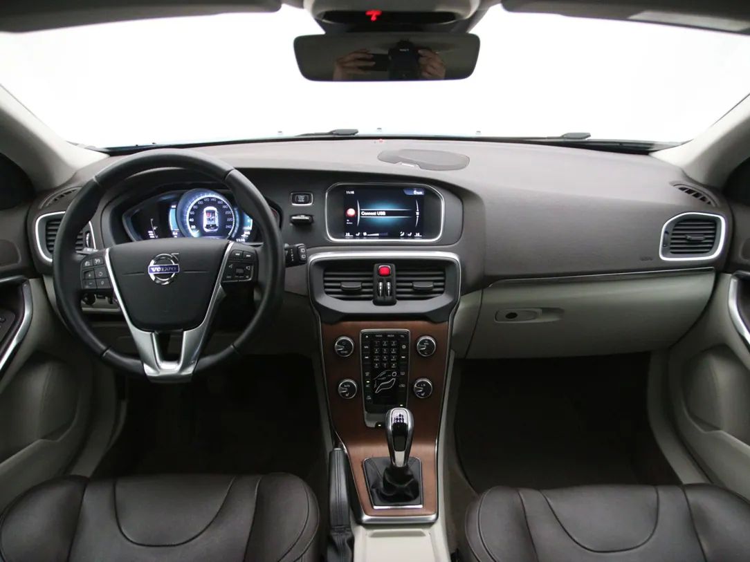 Volvo V40 | 1