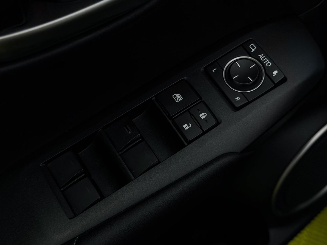 Lexus NX 300h | 19