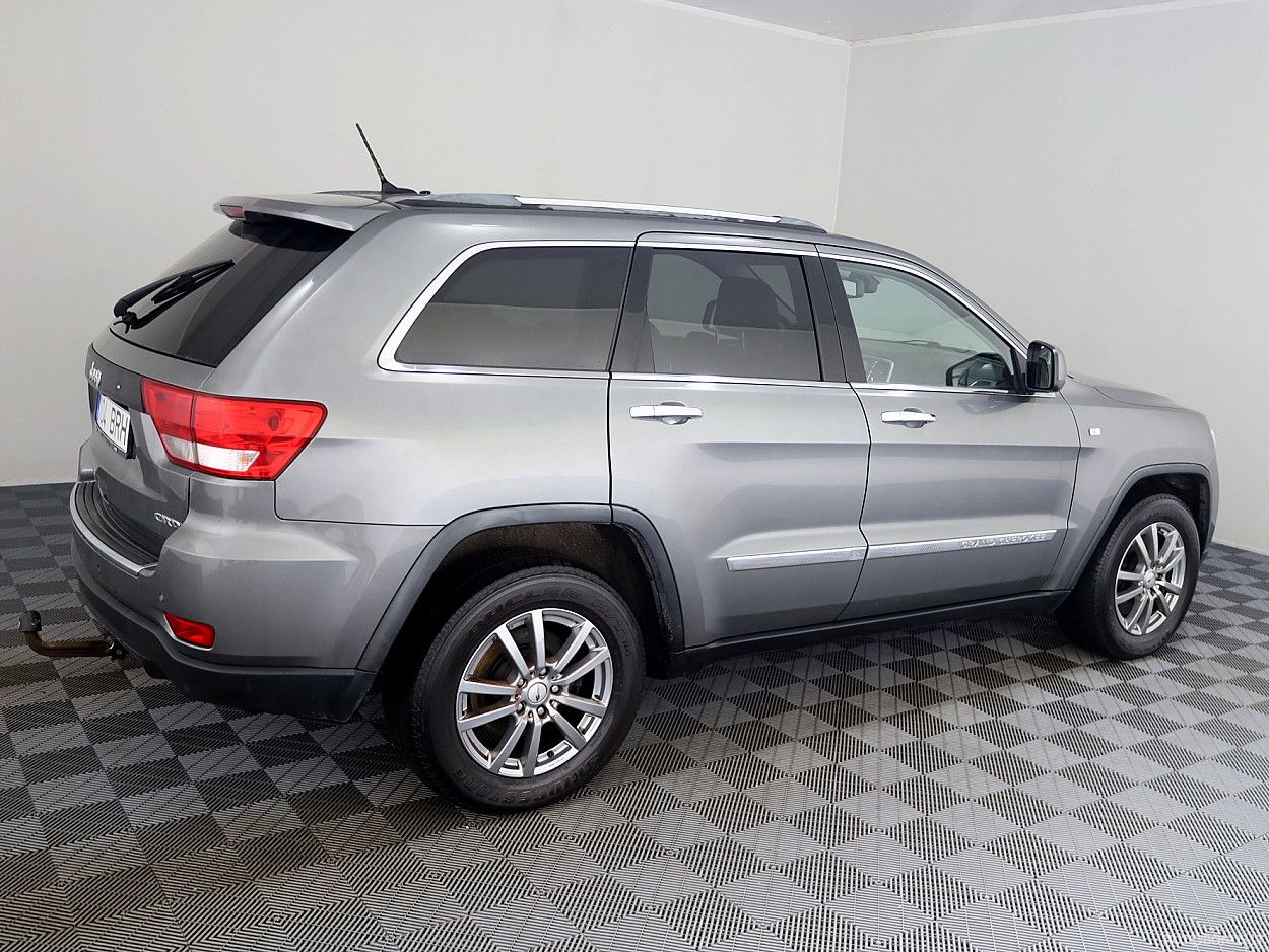 Jeep Grand Cherokee | 2