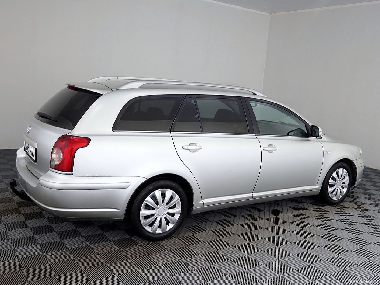 Toyota Avensis | 2