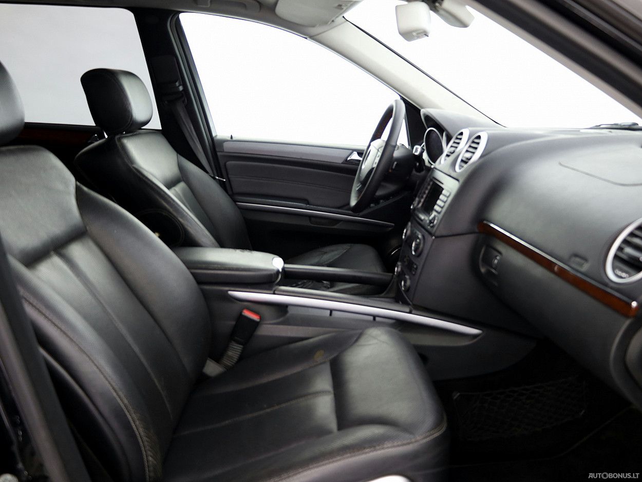 Mercedes-Benz GL320 | 5