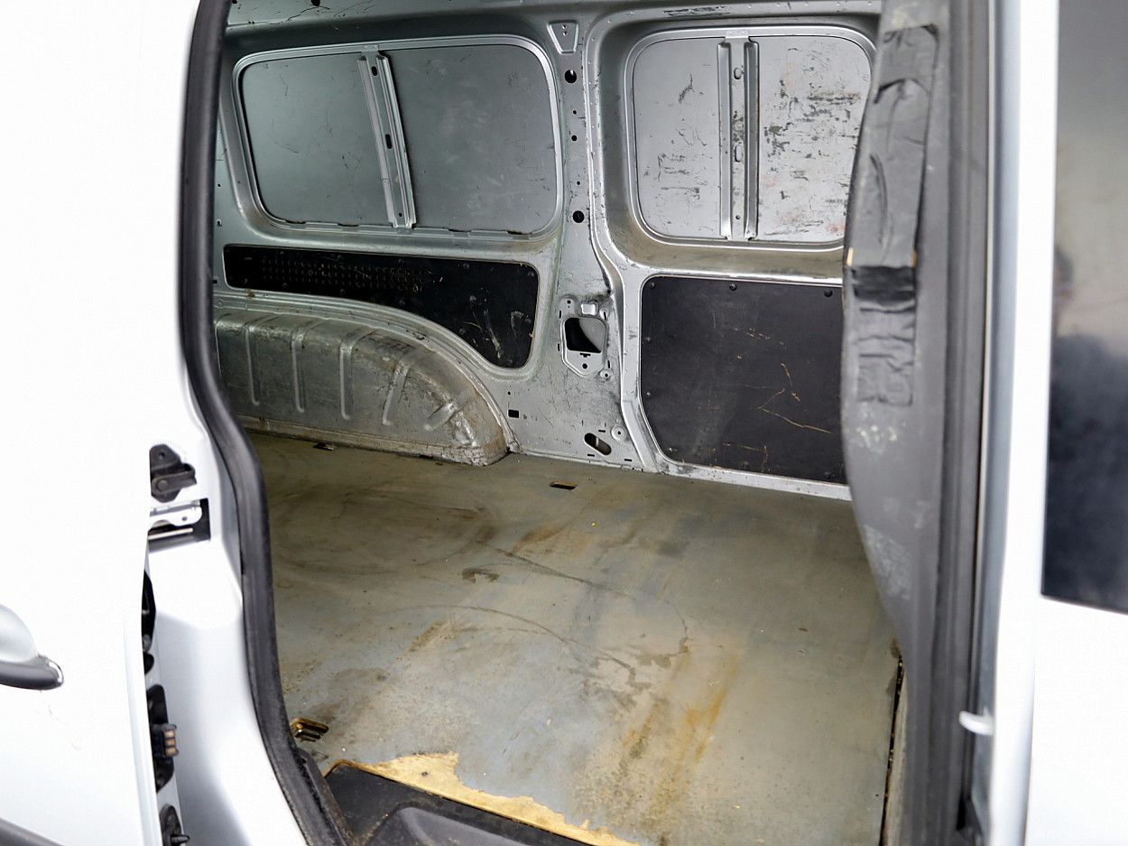 Volkswagen Caddy | 6