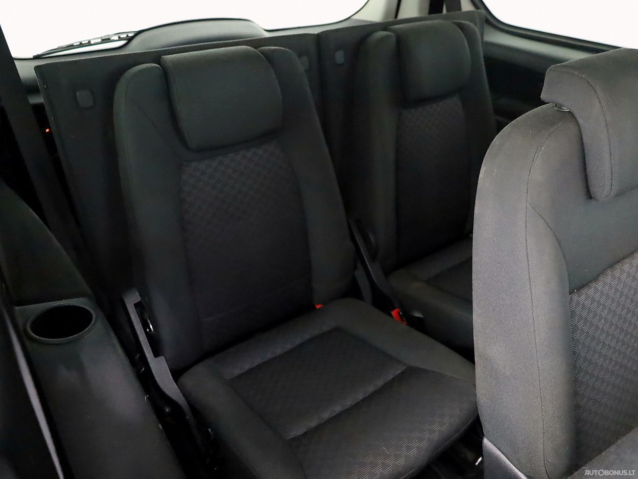 Ford Galaxy | 7