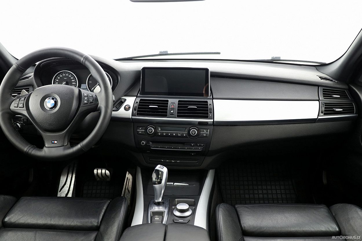 BMW X5 | 4