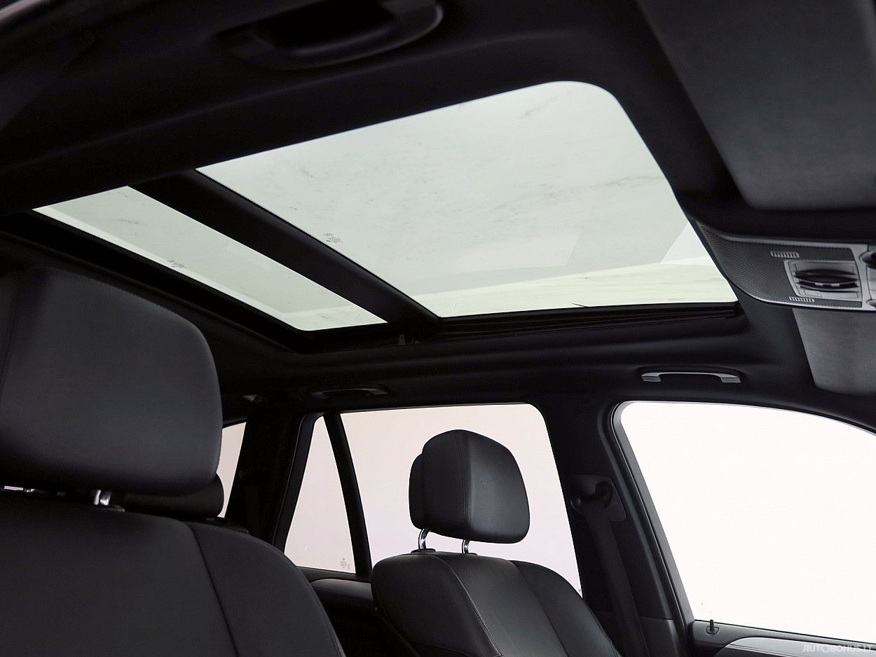 BMW X5 | 8