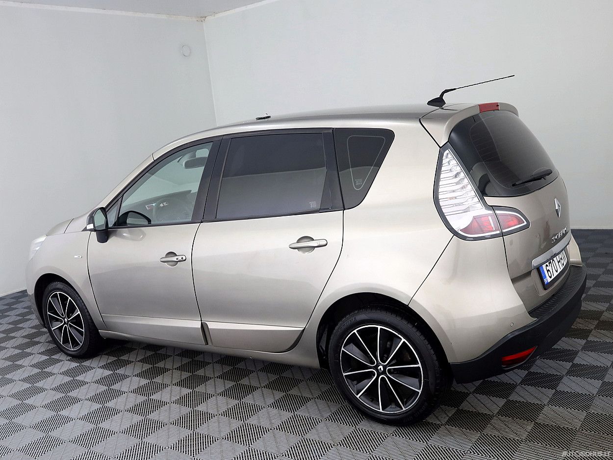 Renault Scenic | 3