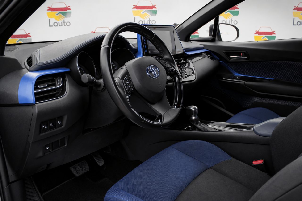 Toyota C-HR | 5