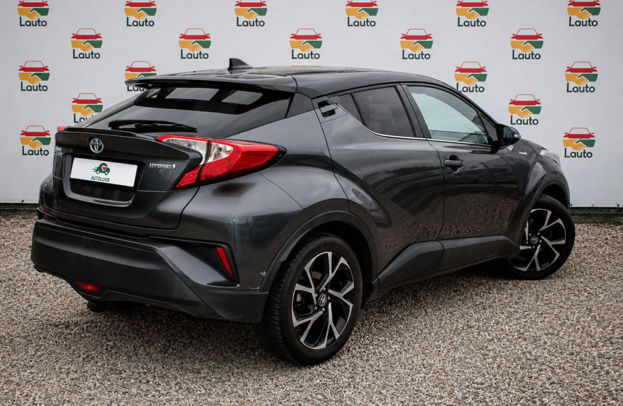 Toyota C-HR | 3