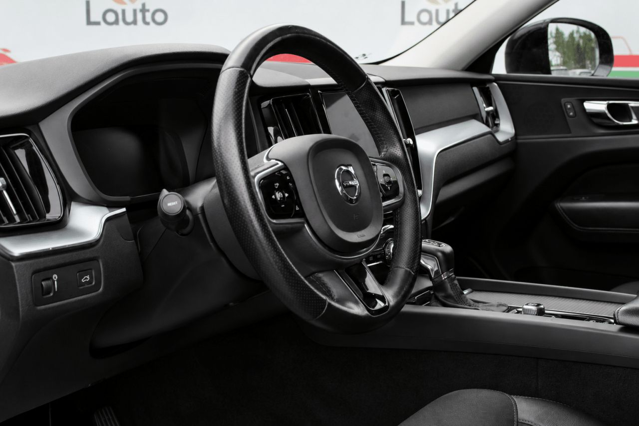 Volvo XC60 | 4