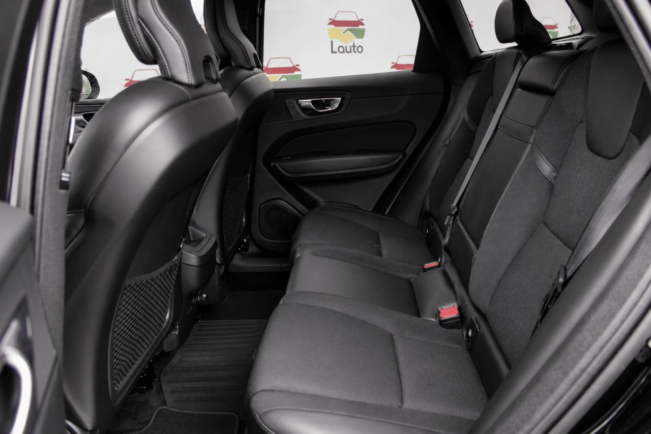 Volvo XC60 | 8