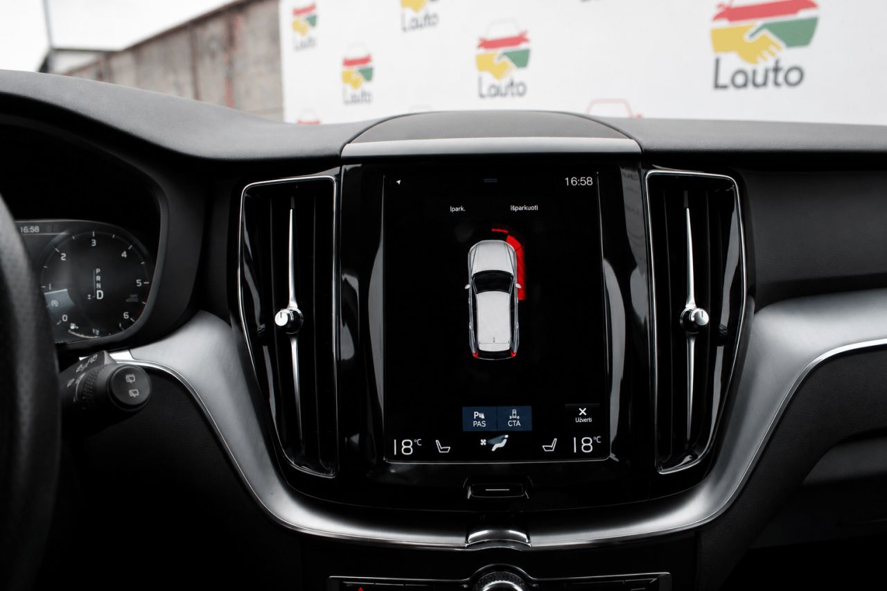 Volvo XC60 | 13