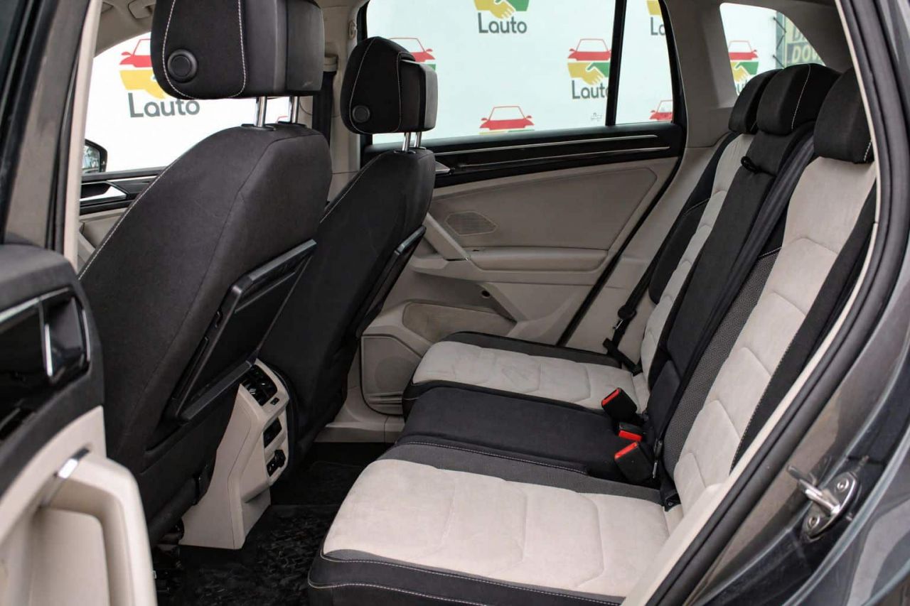 Volkswagen Tiguan | 8