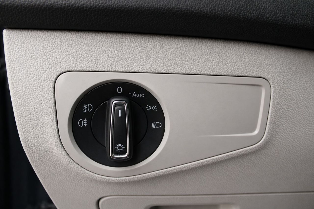 Volkswagen Tiguan | 12