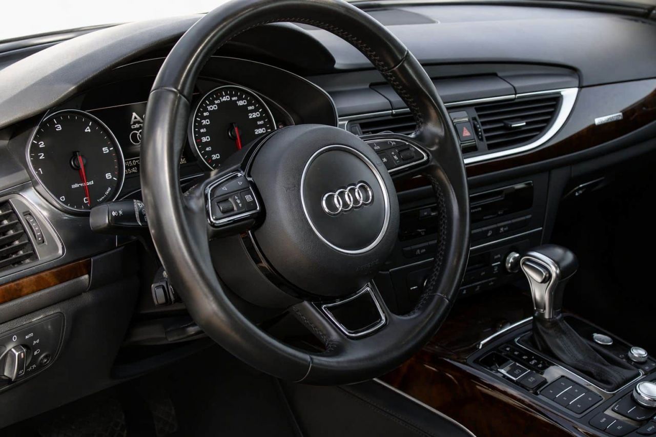 Audi A6 | 4