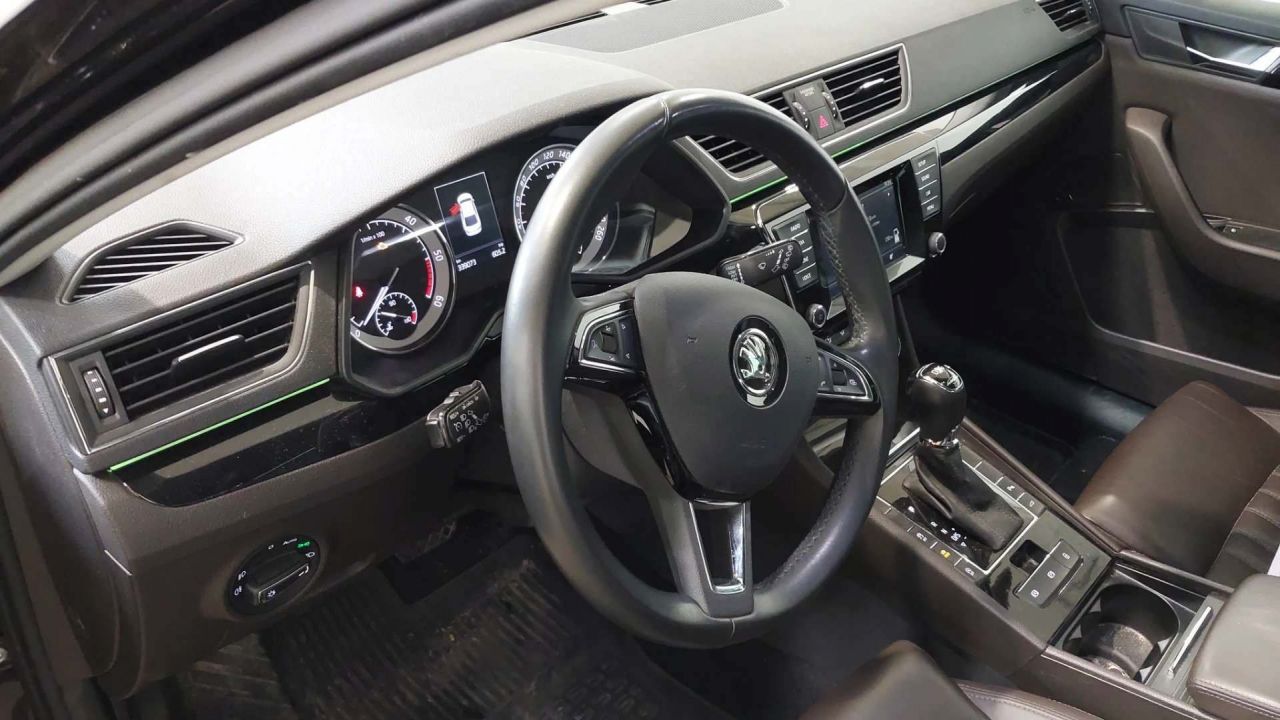 Skoda Superb | 10