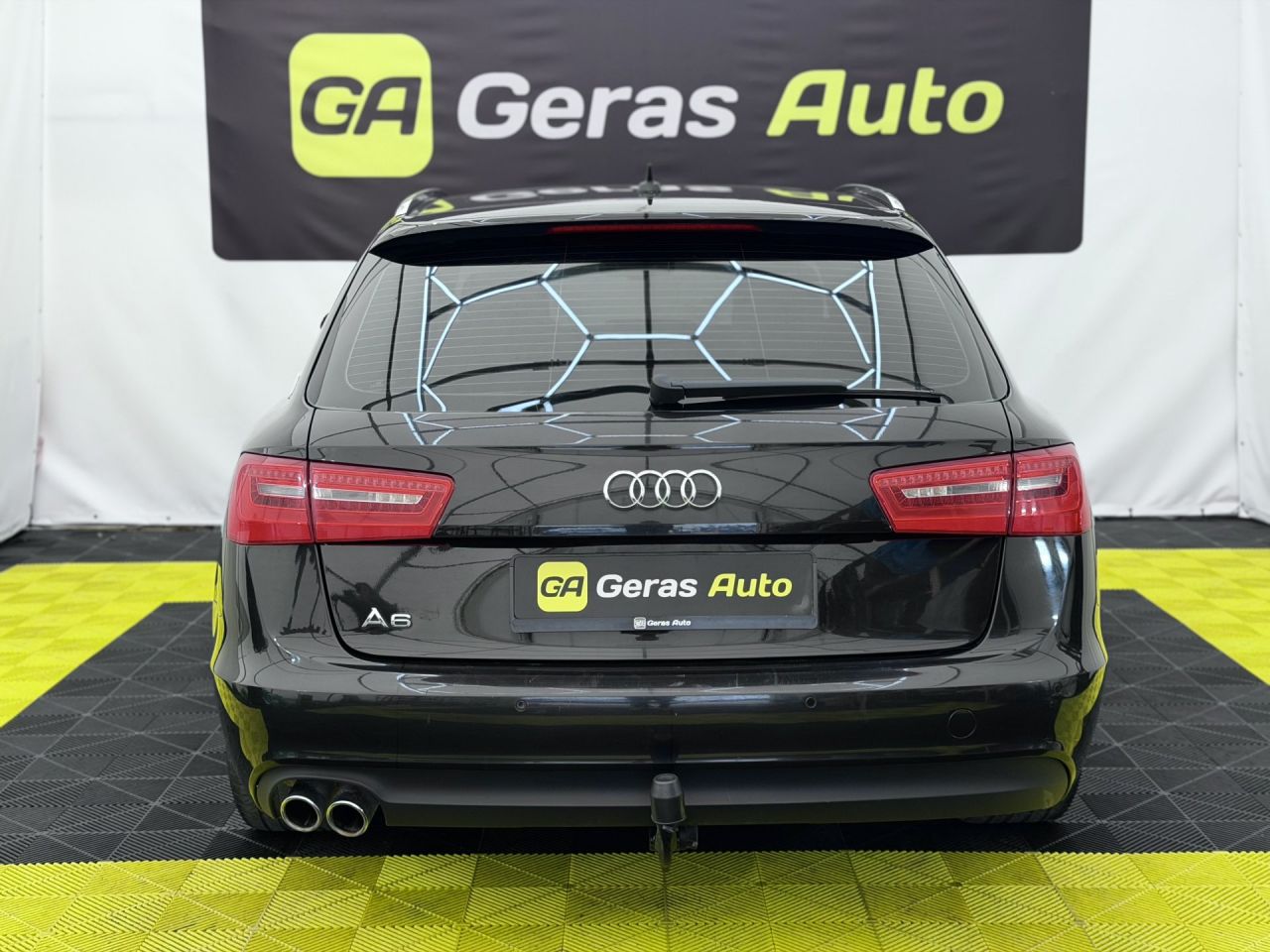 Audi A6 | 4
