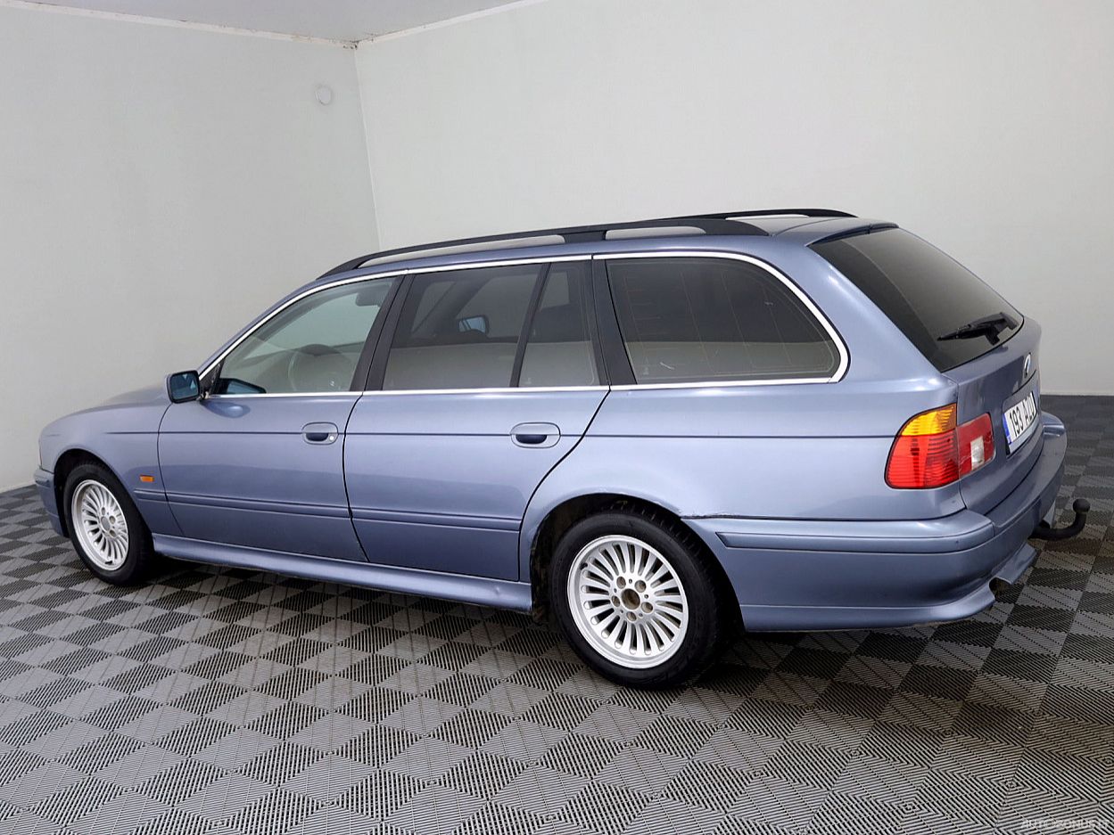 BMW 520 | 3
