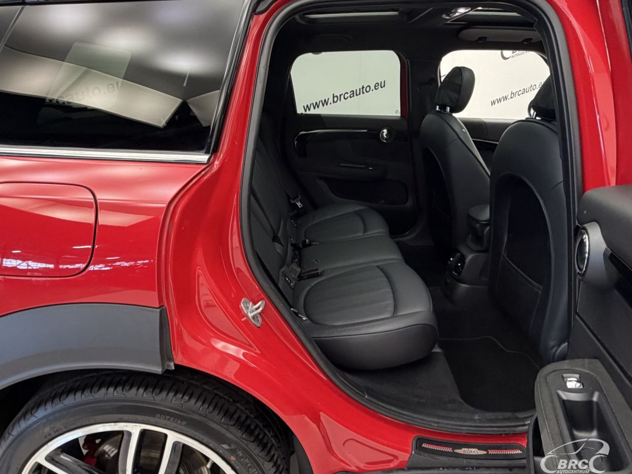 Mini Countryman | 11