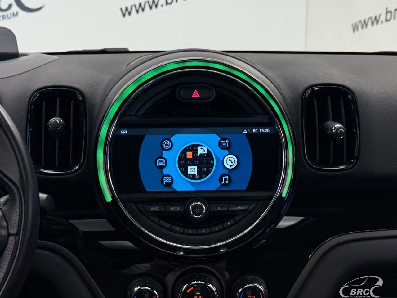 Mini Countryman | 17