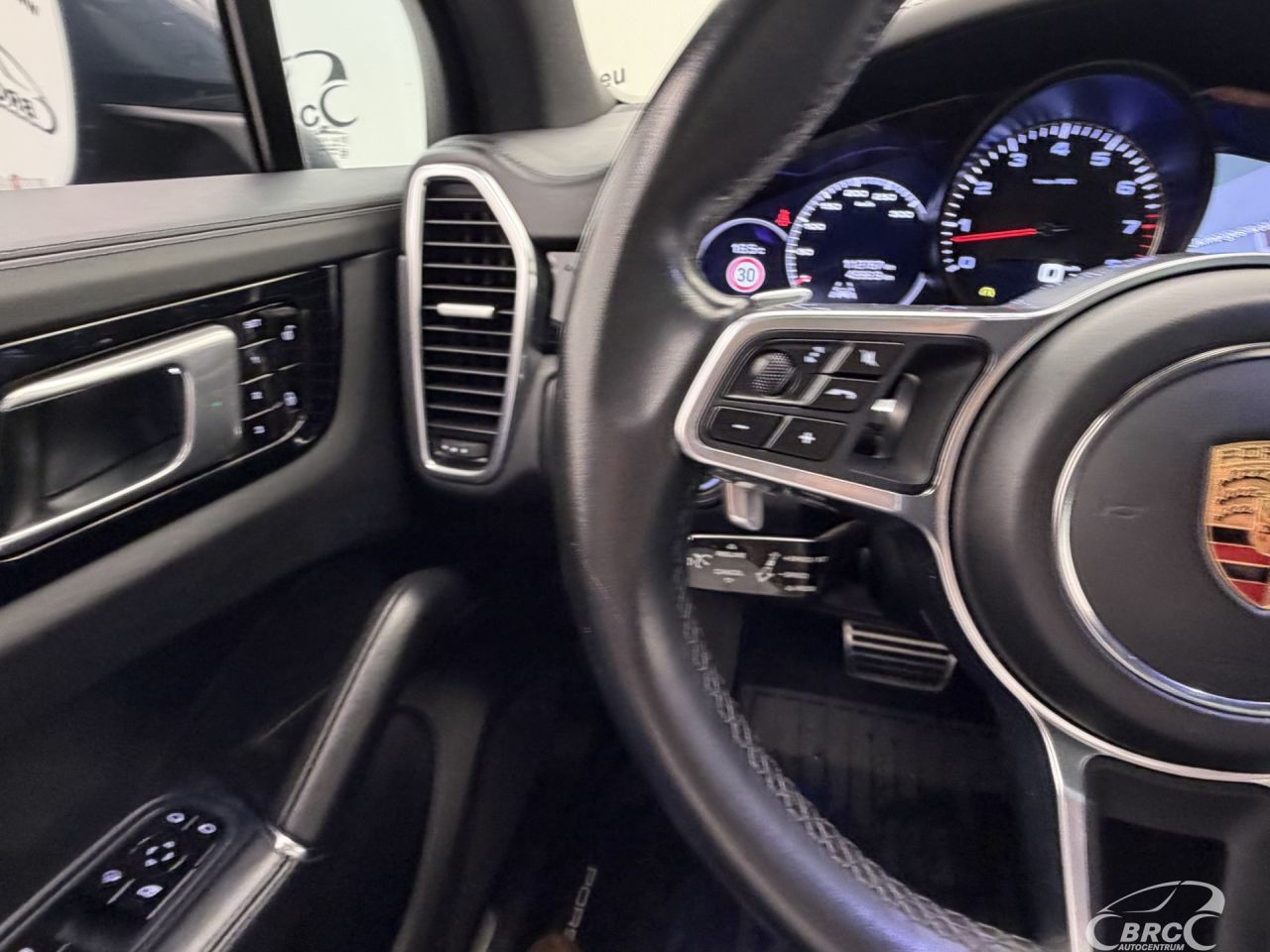 Porsche Cayenne | 31