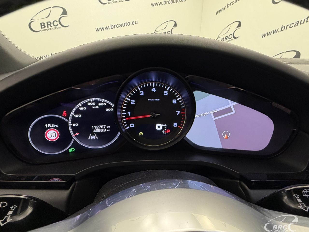 Porsche Cayenne | 32