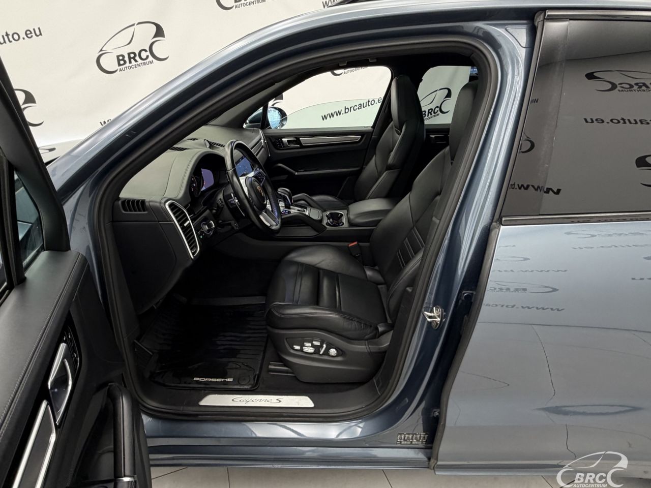 Porsche Cayenne | 21