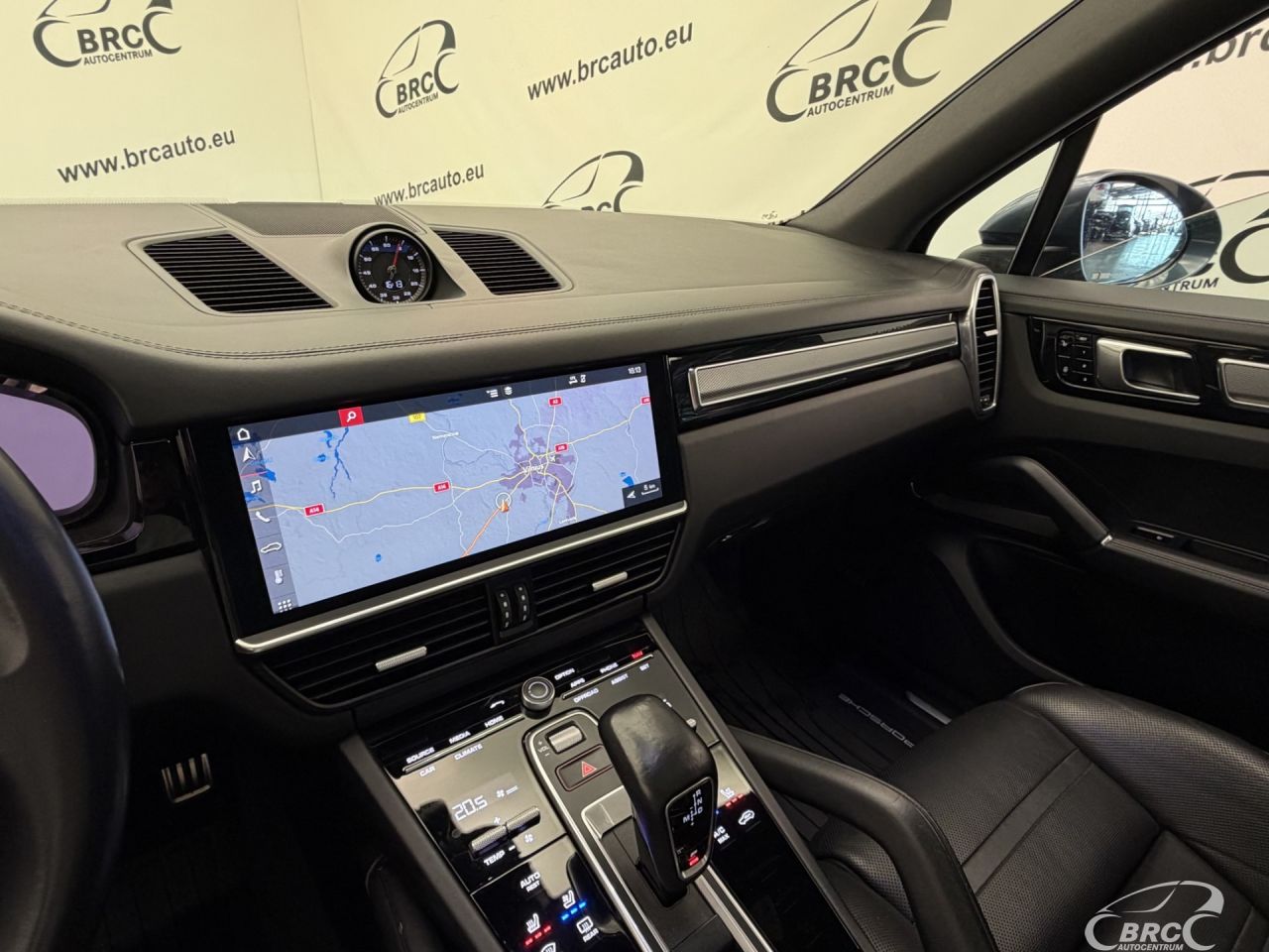 Porsche Cayenne | 28