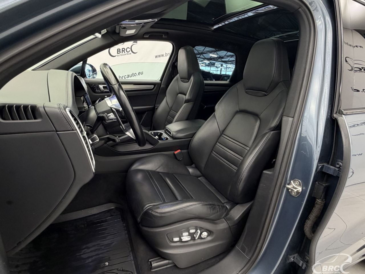 Porsche Cayenne | 23
