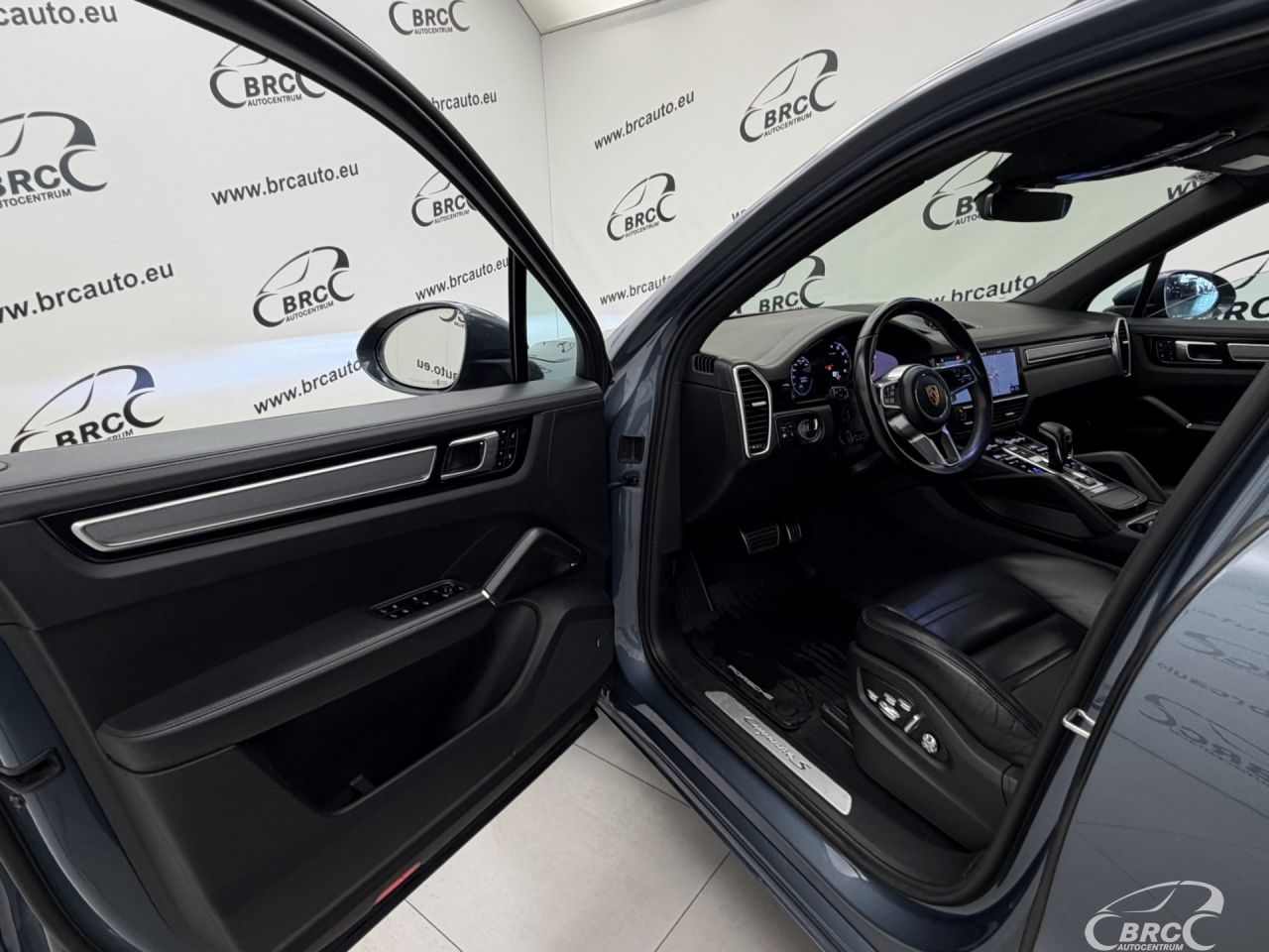 Porsche Cayenne | 18