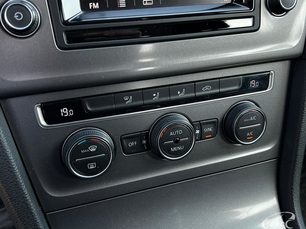 Volkswagen Golf | 18