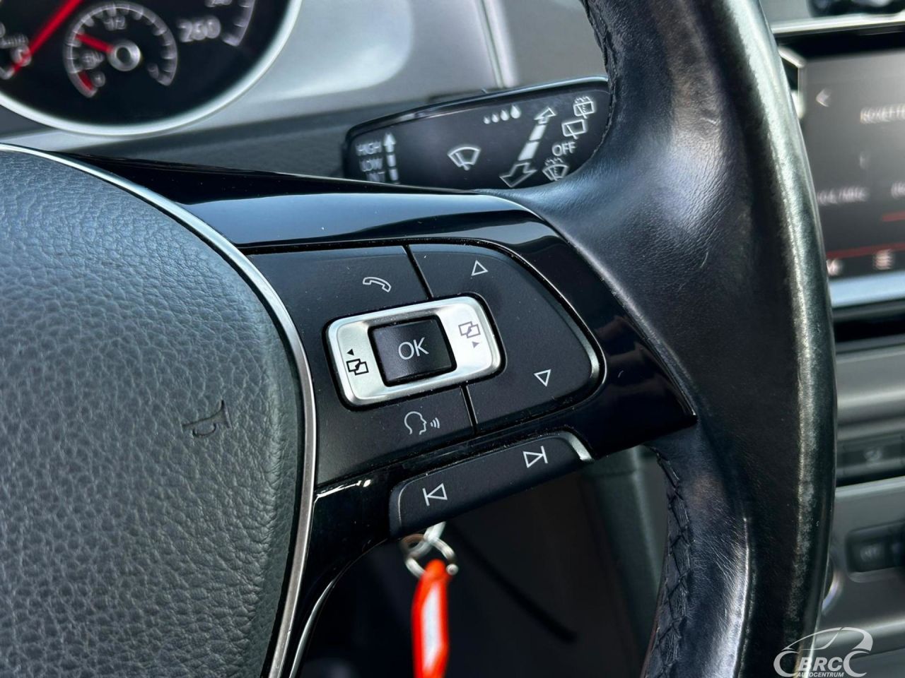 Volkswagen Golf | 10