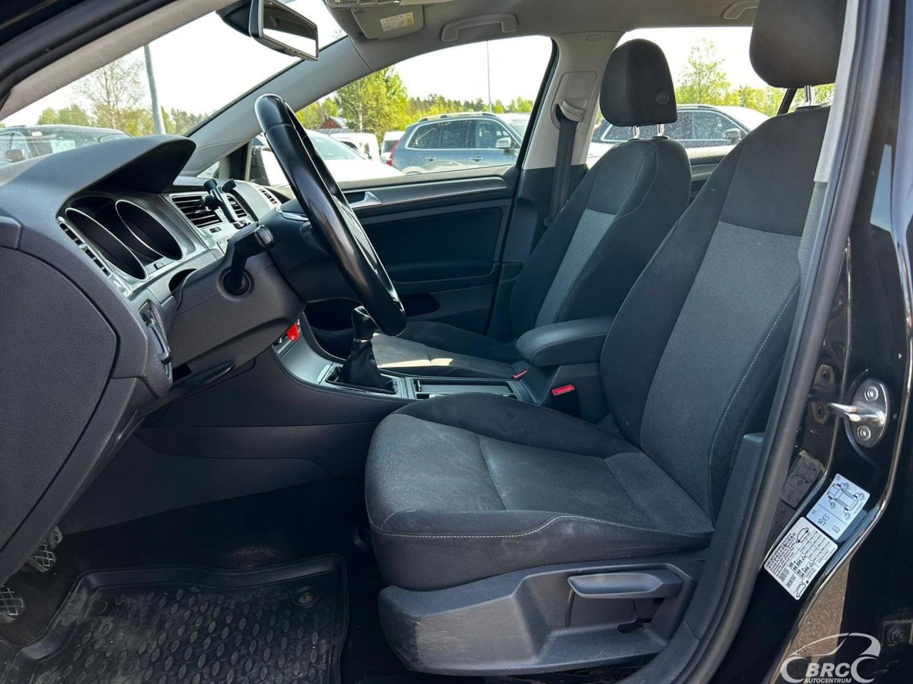 Volkswagen Golf | 6