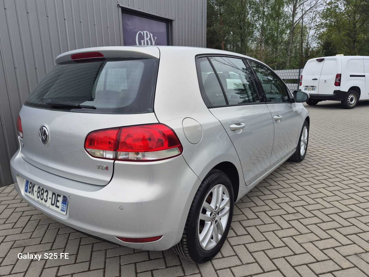 Volkswagen Golf | 3
