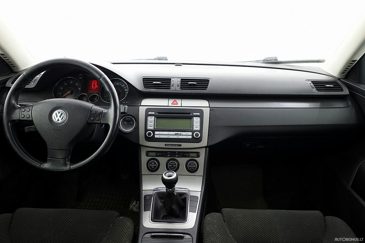 Volkswagen Passat | 4