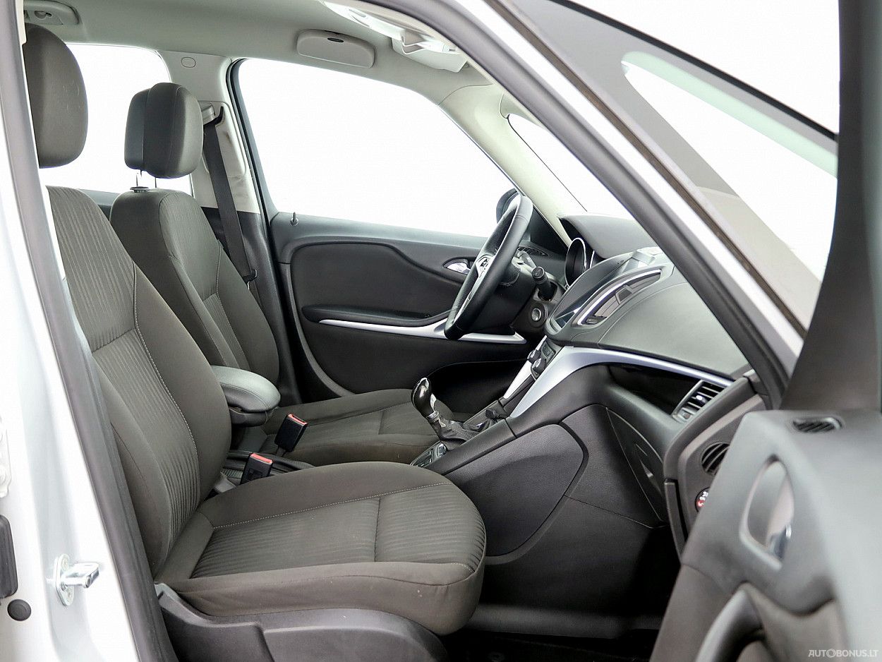Opel Zafira | 5