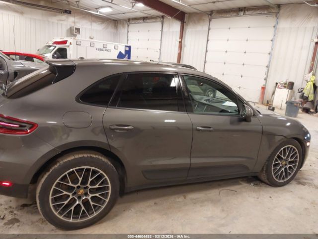 Porsche Macan | 12