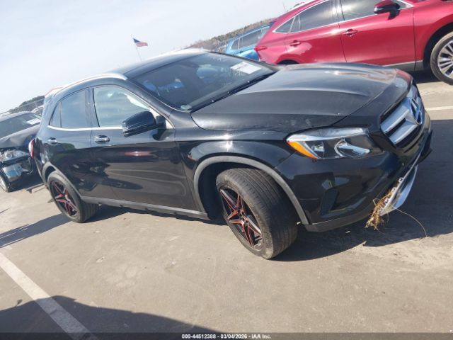 Mercedes-Benz GLA250 | 12