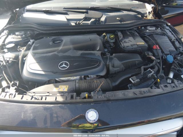 Mercedes-Benz GLA250 | 9