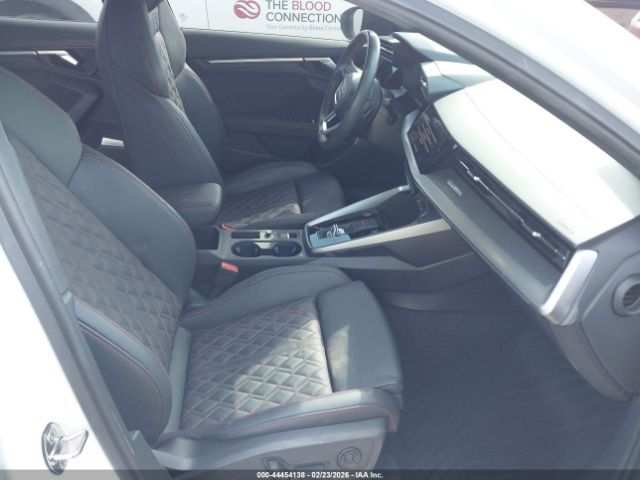 Audi S3 | 4