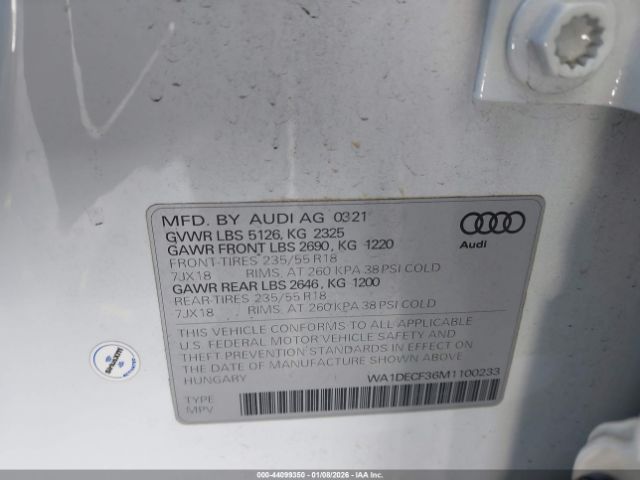 Audi Q3 | 8