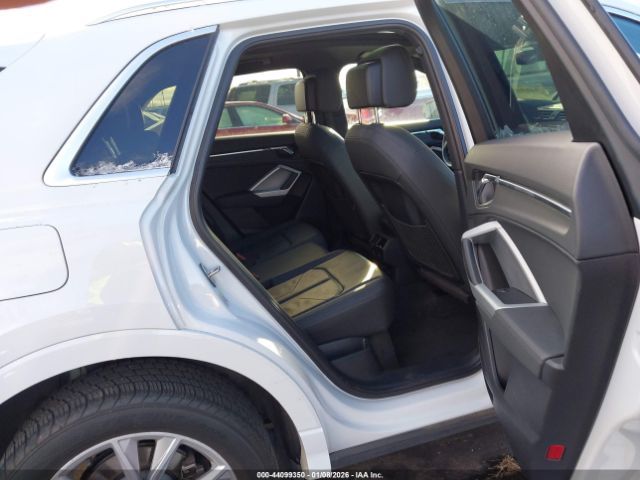 Audi Q3 | 7