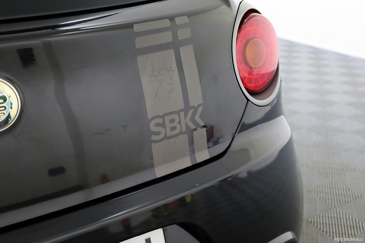 Alfa Romeo MiTo | 9