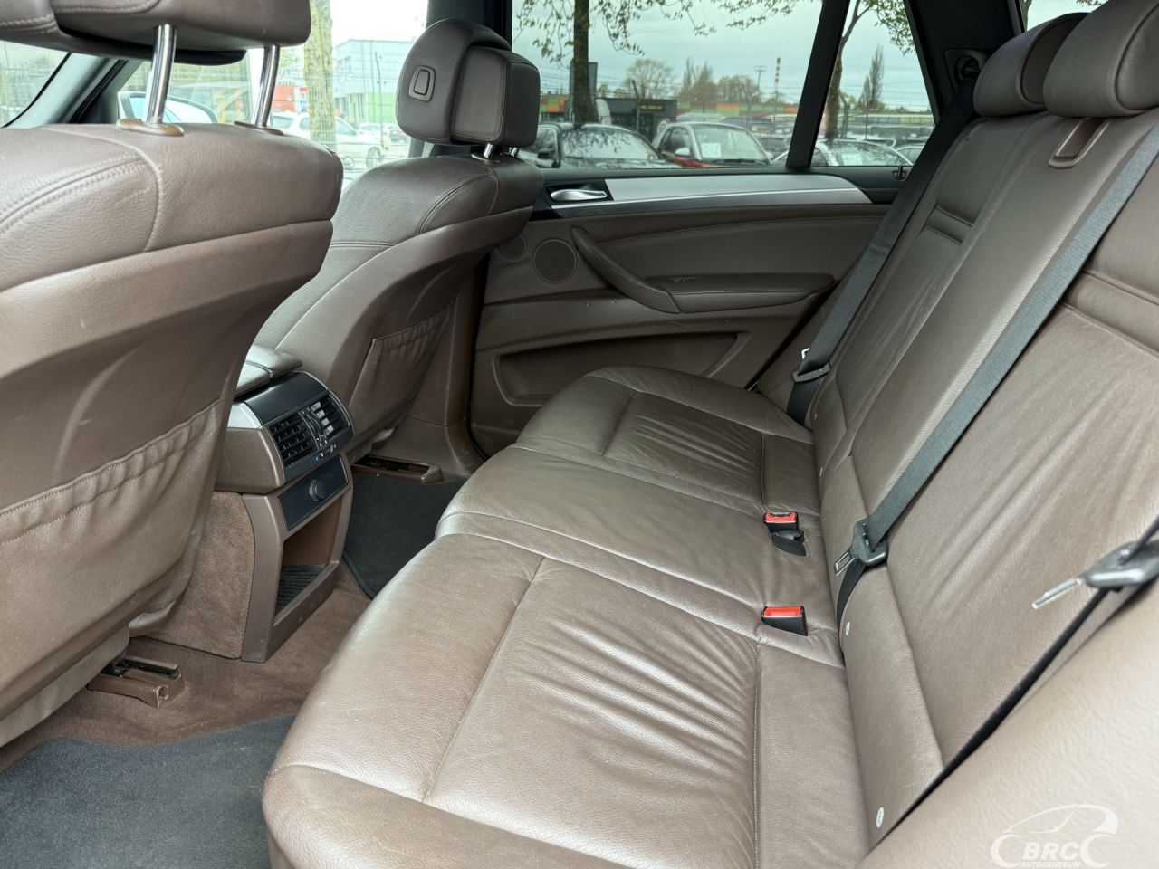 BMW X5 | 12